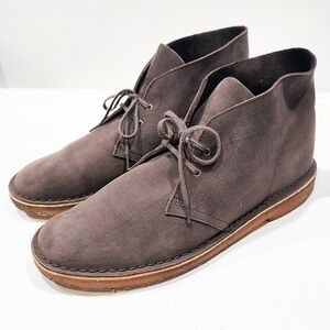 Clarks Originals Desert Boot Chukka Mens 11M Gray Textured Suede Crepe Sole Shoe